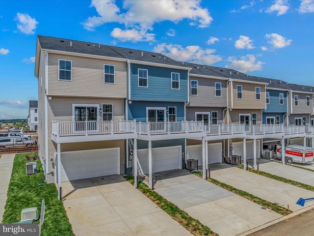 1230 CEDAR VALLEY RD, Ranson, WV 25438