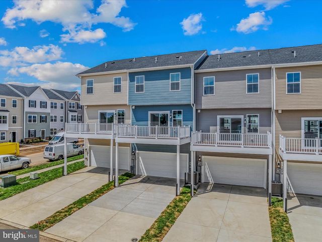 1230 CEDAR VALLEY RD, Ranson, WV 25438