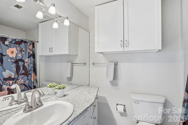 721 N Poplar Street 1, Charlotte, NC 28202
