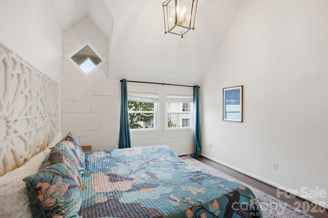 721 N Poplar Street 1, Charlotte, NC 28202