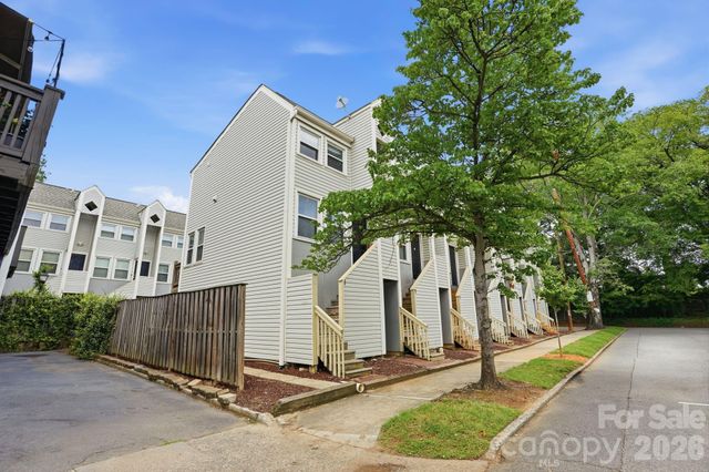 721 N Poplar Street 1, Charlotte, NC 28202