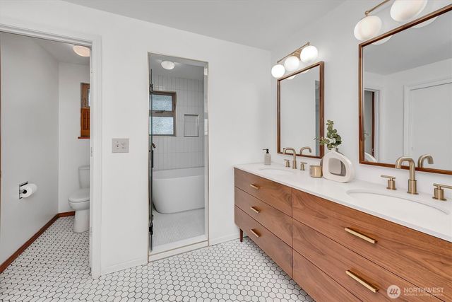 2139 SW 170th Street, Normandy Park, WA 98166