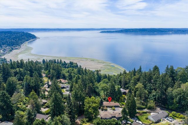 2139 SW 170th Street, Normandy Park, WA 98166