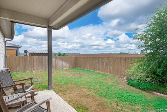 2173 Hiddenbrooke Pass, Seguin, TX 78155