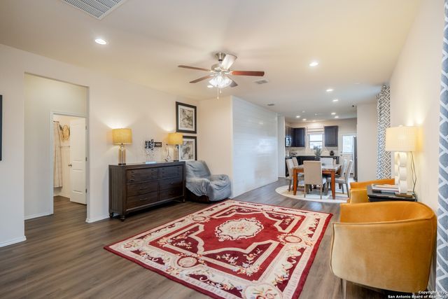 2173 Hiddenbrooke Pass, Seguin, TX 78155