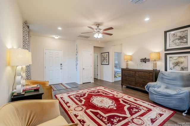 2173 Hiddenbrooke Pass, Seguin, TX 78155