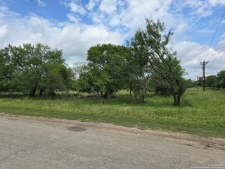 22 cypress, Bandera, TX 78003