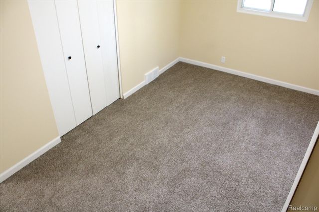 3414 Clement Street, Flint, MI 48504