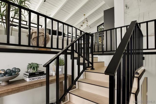 2568 Bonita Way, Laguna Beach, CA 92651