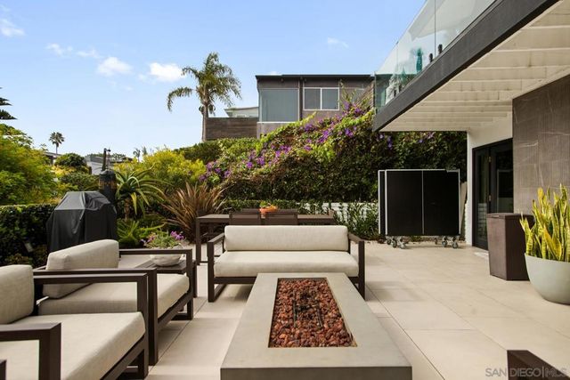 2568 Bonita Way, Laguna Beach, CA 92651