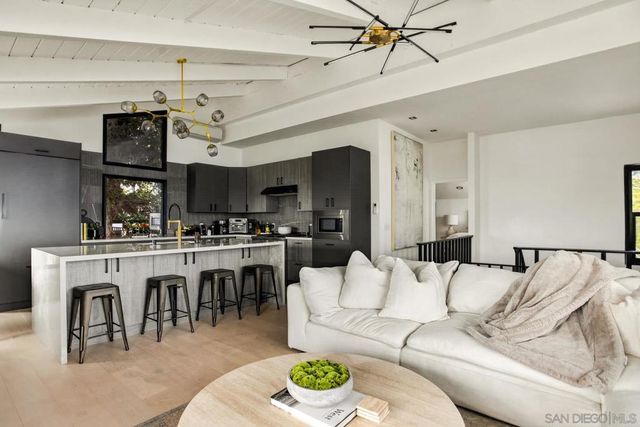 2568 Bonita Way, Laguna Beach, CA 92651