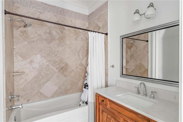 5021 Heatherwood Court, Roswell, GA 30075