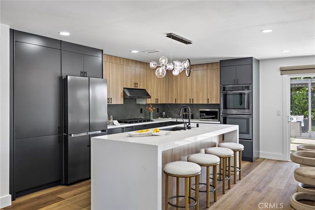 737 Paseo Place, Fullerton, CA 92835