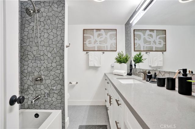 737 Paseo Place, Fullerton, CA 92835