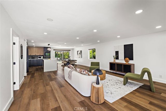737 Paseo Place, Fullerton, CA 92835