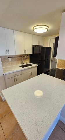 1851 NE 168th St C11, North Miami Beach, FL 33162