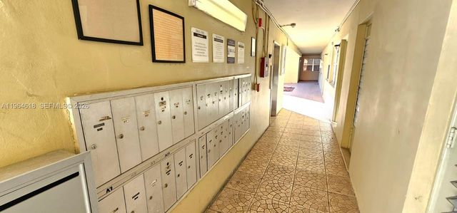 1851 NE 168th St C11, North Miami Beach, FL 33162