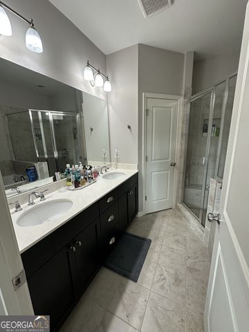 882 Westmoreland Circle NW, Atlanta, GA 30318