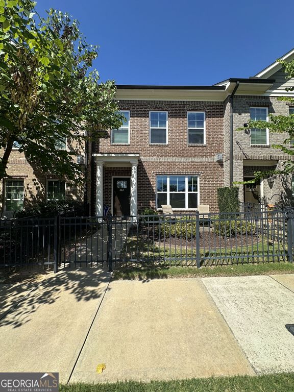 882 Westmoreland Circle NW, Atlanta, GA 30318