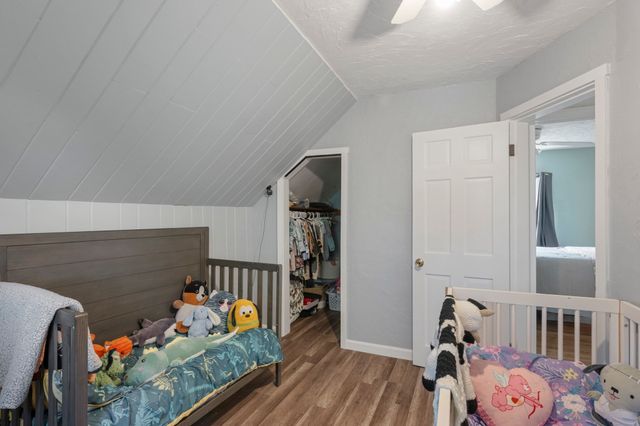 19 Lexington Ave, Auburn, MA 01501