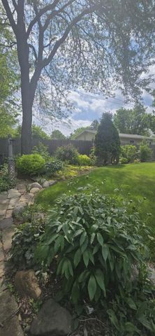 811 Thomas Street, Flushing, MI 48433