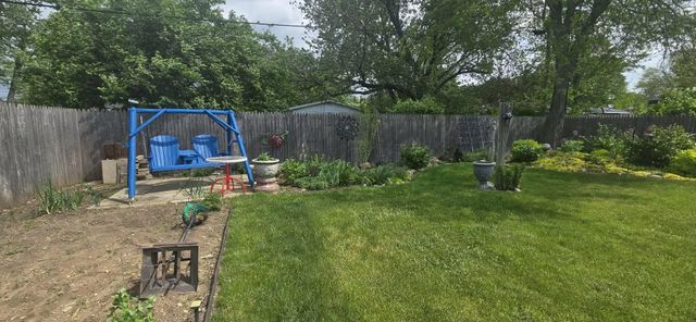 811 Thomas Street, Flushing, MI 48433