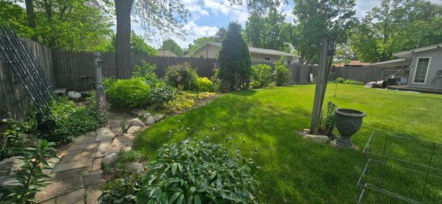 811 Thomas Street, Flushing, MI 48433