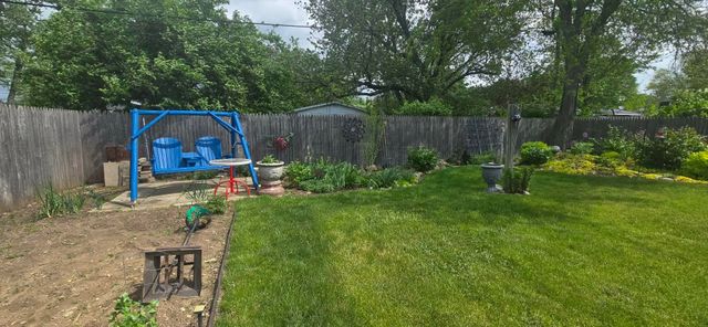 811 Thomas Street, Flushing, MI 48433