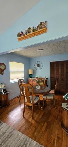 811 Thomas Street, Flushing, MI 48433