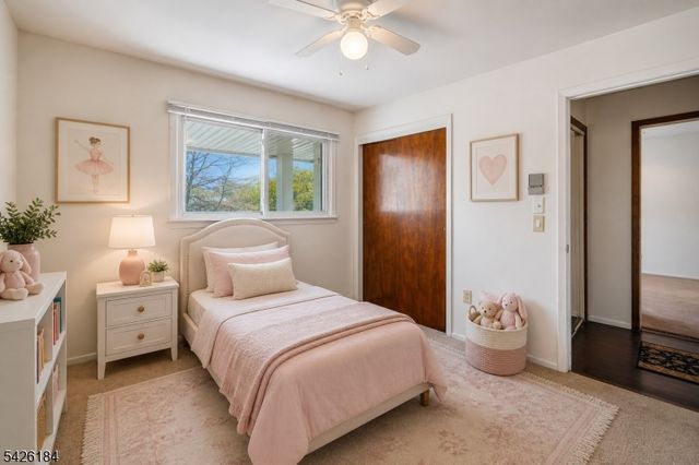 17 Stafford Rd, Parsippany-troy Hills Twp., NJ 07054