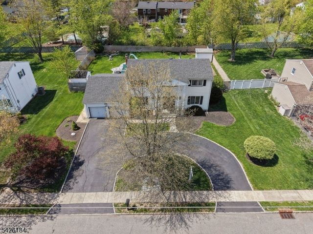 17 Stafford Rd, Parsippany-troy Hills Twp., NJ 07054