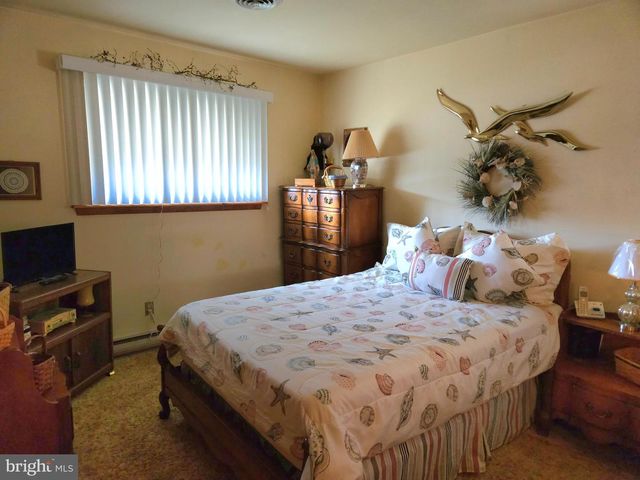 714 PORT CARBON SAINT CLAIR HIGHWAY HWY, Pottsville, PA 17901