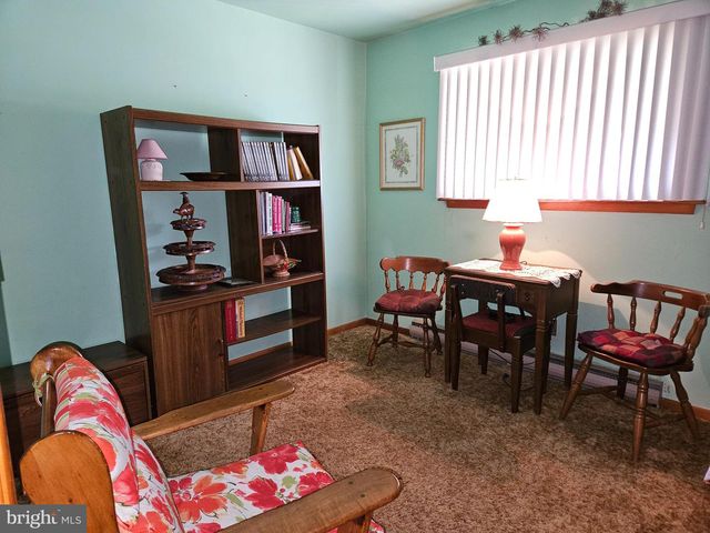 714 PORT CARBON SAINT CLAIR HIGHWAY HWY, Pottsville, PA 17901