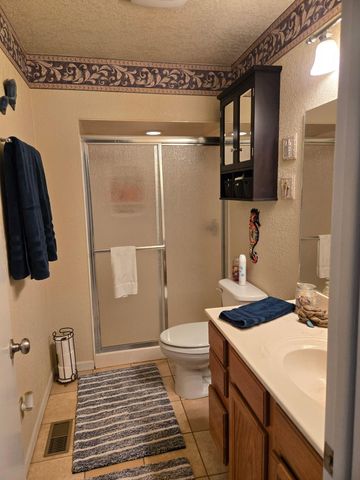 1471 Kaylor Road, Mountain Grove, MO 65711