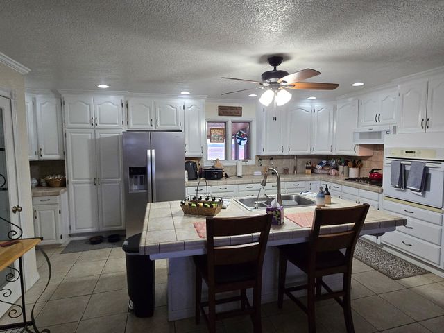 1471 Kaylor Road, Mountain Grove, MO 65711