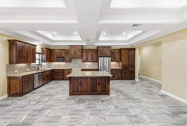 2247 Old Highway 20, Mcdade, TX 78650