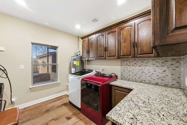 2247 Old Highway 20, Mcdade, TX 78650