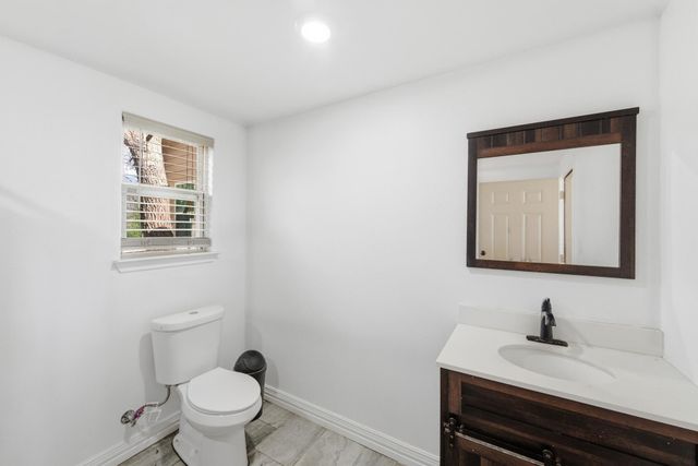 2247 Old Highway 20, Mcdade, TX 78650