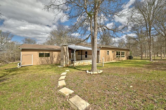 2247 Old Highway 20, Mcdade, TX 78650