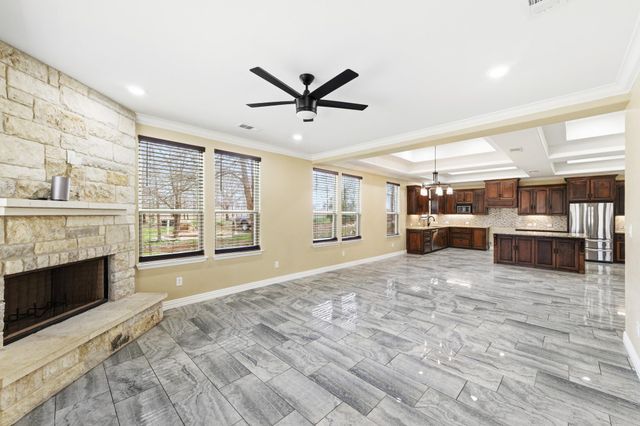 2247 Old Highway 20, Mcdade, TX 78650