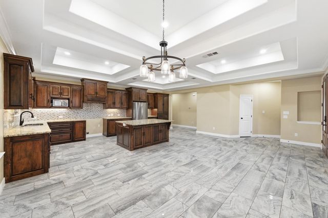 2247 Old Highway 20, Mcdade, TX 78650