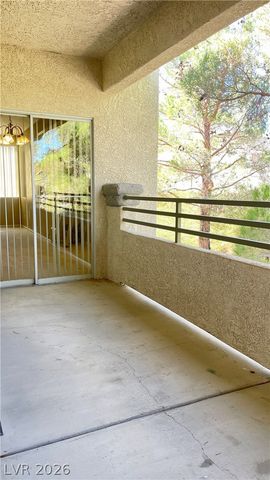 1617 Queen Victoria Street 201, Las Vegas, NV 89144