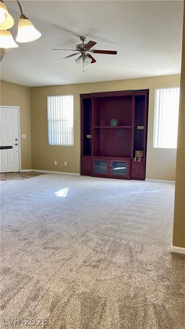 1617 Queen Victoria Street 201, Las Vegas, NV 89144