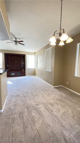 1617 Queen Victoria Street 201, Las Vegas, NV 89144