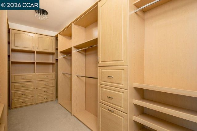 9 Northridge Ln, Lafayette, CA 94549