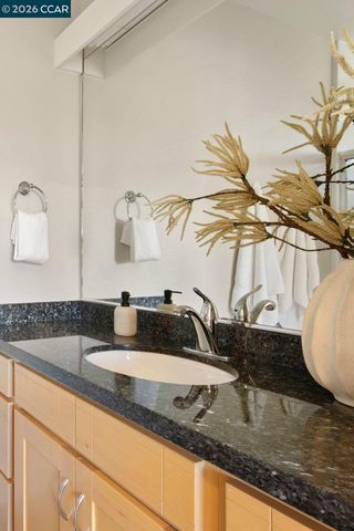 9 Northridge Ln, Lafayette, CA 94549