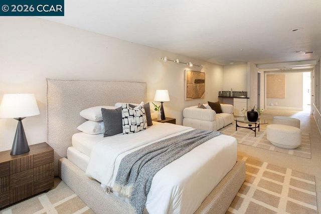 9 Northridge Ln, Lafayette, CA 94549