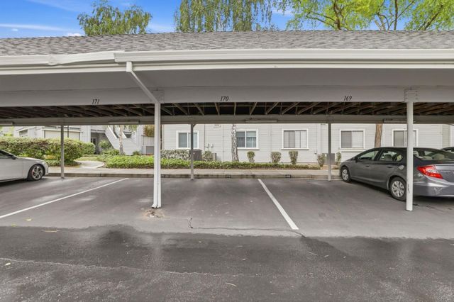 414 Shadowgraph Drive, San Jose, CA 95110