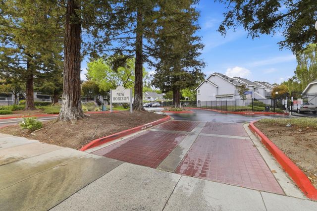 414 Shadowgraph Drive, San Jose, CA 95110
