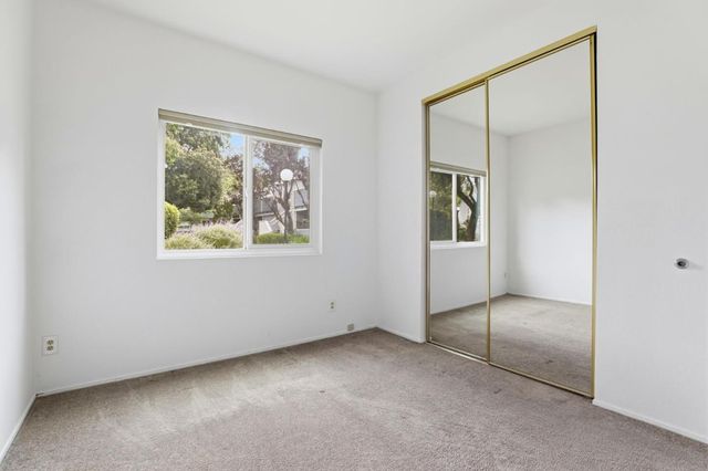 414 Shadowgraph Drive, San Jose, CA 95110